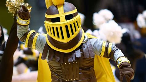 Valparaiso University's Mascot: A Source of Inspiration and Motivation for Athletes